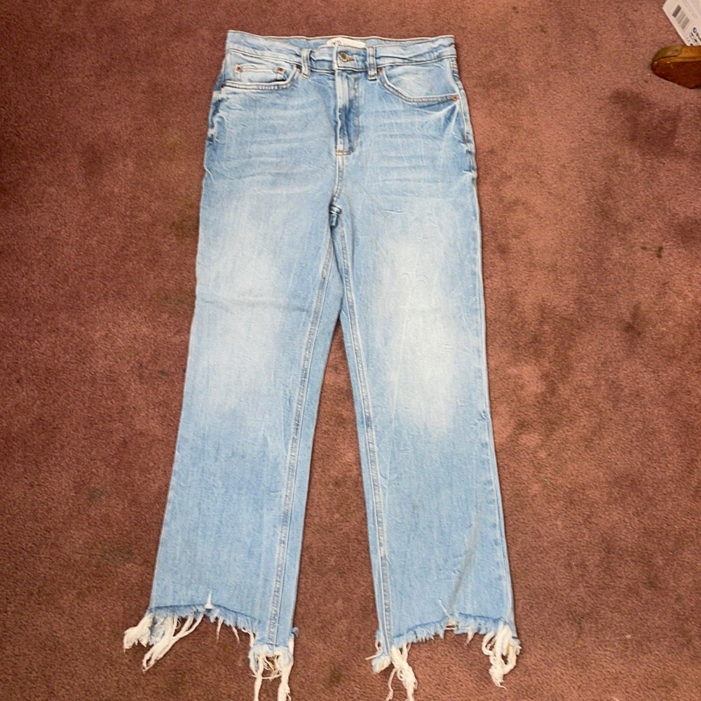 Zara light wash crop denim size 4